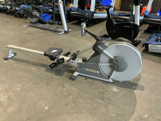 Matrix air rower roeitrainer - afbeelding 2 van  6