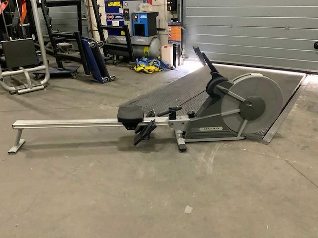 Matrix air rowerair roeitrainer - afbeelding 1 van  6
