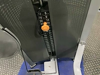 Matrix aura g3 abdominal crunch krachtstation - afbeelding 3 van  7