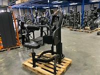 Matrix aura g3 abdominal krachtstation - afbeelding 1 van  6