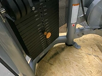 Matrix aura g3 chest press krachtstation - afbeelding 3 van  6