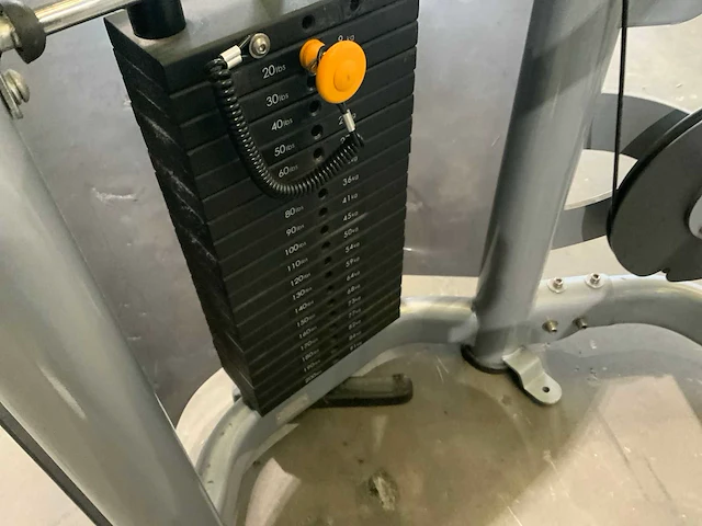 Matrix aura g3 converging shoulderpress krachtstation - afbeelding 3 van  5