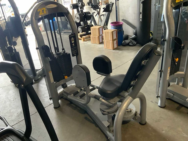 Matrix aura g3 hip-abductie krachtstation - afbeelding 5 van  5