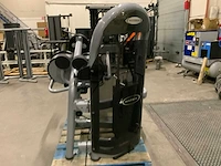Matrix aura g3 lateral raise krachtstation - afbeelding 7 van  7