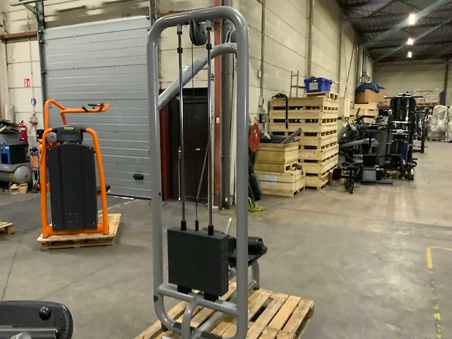 Matrix aura g3 latpulley krachtstation - afbeelding 6 van  6