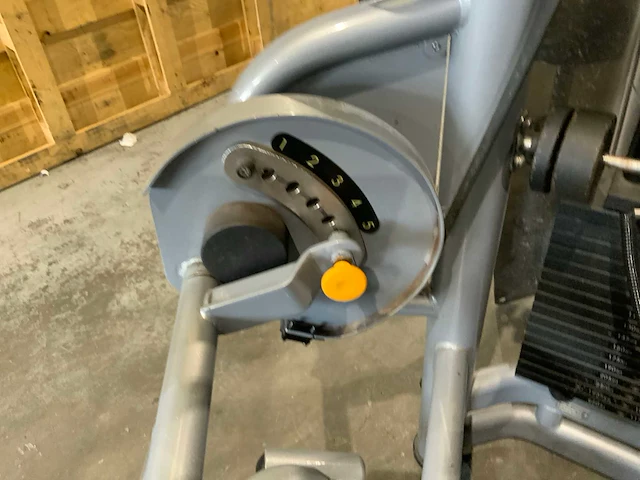 Matrix aura g3 leg extension krachtstation - afbeelding 4 van  5