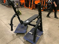 Matrix aura g3 olympisch flat bench krachtstation - afbeelding 4 van  4