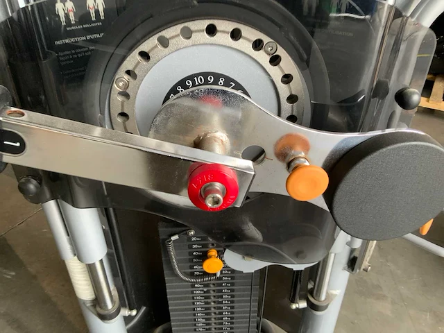 Matrix aura g3 rotary hip krachtstation - afbeelding 3 van  6