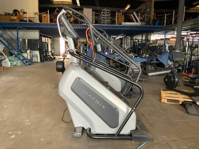 Matrix c7xe climbmill stepper - afbeelding 1 van  7