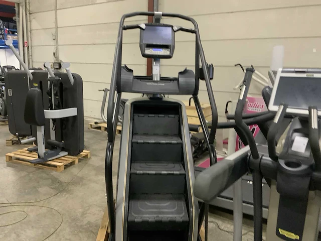 Matrix c7xe traploper crosstrainer - afbeelding 3 van  3