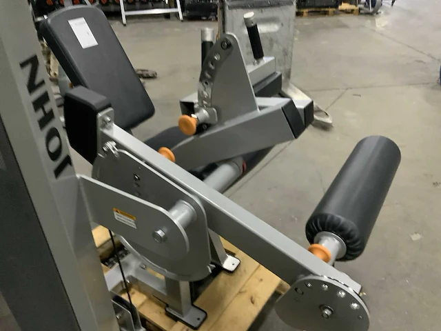 Matrix commercial seated leg curl krachtstation - afbeelding 6 van  6