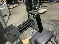 Matrix commercial seated row krachtstation - afbeelding 4 van  6