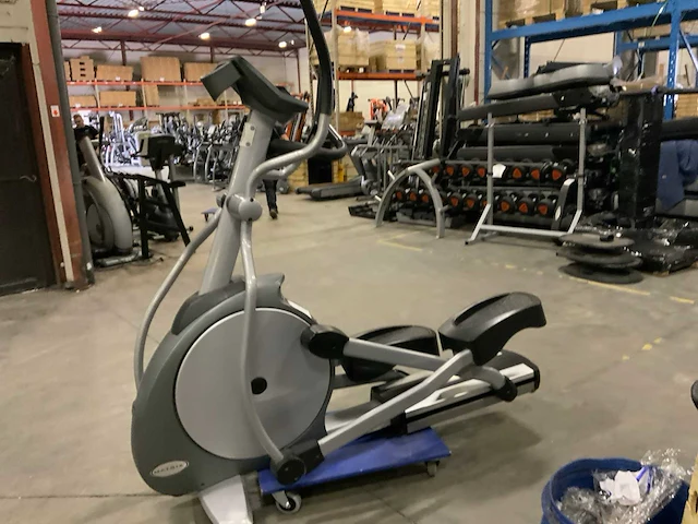 Matrix e1x elliptical crosstrainer - afbeelding 1 van  5