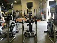 Matrix e3x elliptical crosstrainer - afbeelding 3 van  5
