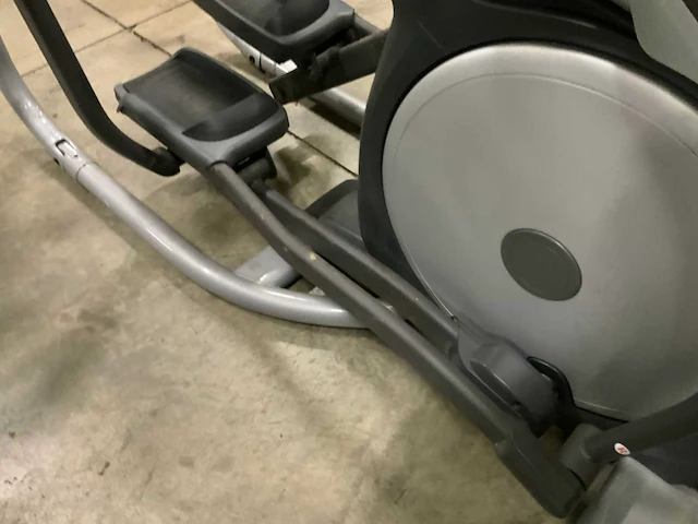 Matrix e3x elliptical crosstrainer - afbeelding 8 van  9