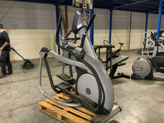 Matrix e3x elliptical crosstrainer - afbeelding 6 van  6