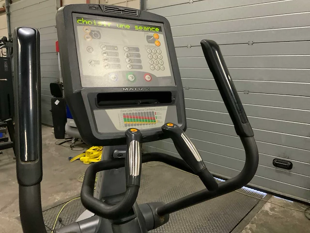 Matrix e5x elliptical crosstrainer - afbeelding 4 van  7