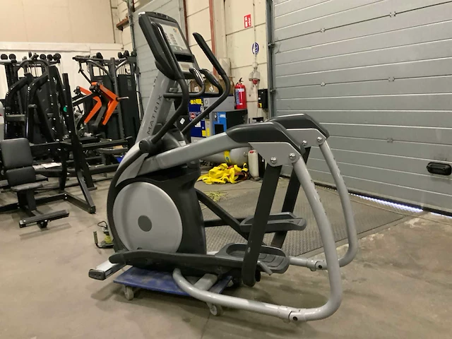 Matrix e5x elliptical crosstrainer - afbeelding 4 van  6