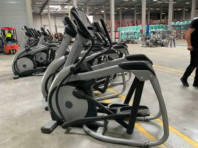 Matrix e5x elliptical crosstrainer - afbeelding 6 van  6
