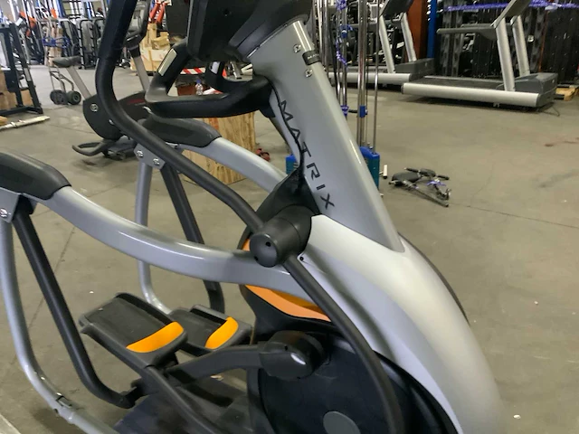 Matrix e5x elliptical crosstrainer - afbeelding 5 van  5