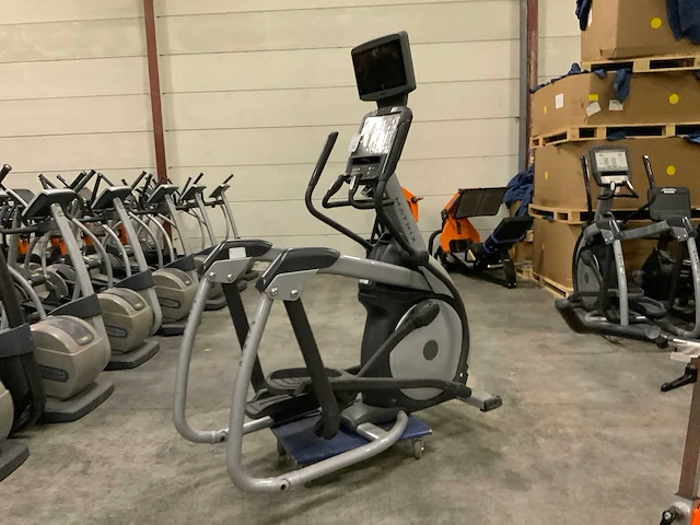 Matrix e5x elliptical crosstrainer - afbeelding 2 van  6