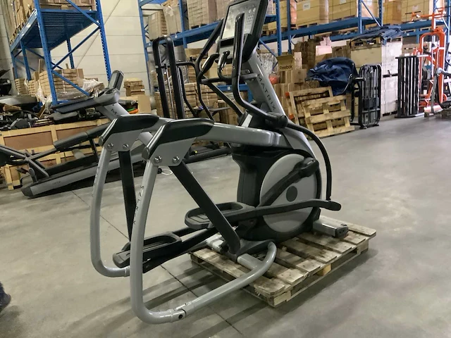 Matrix e5x elliptical crosstrainer - afbeelding 6 van  6