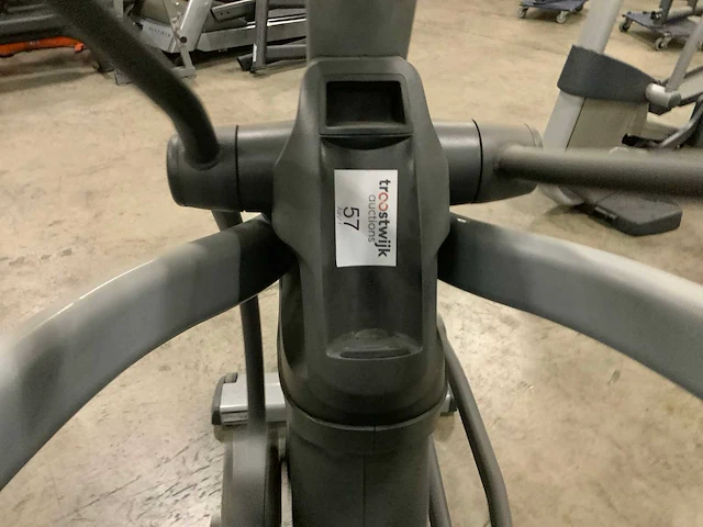 Matrix e5x elliptical crosstrainer - afbeelding 4 van  6