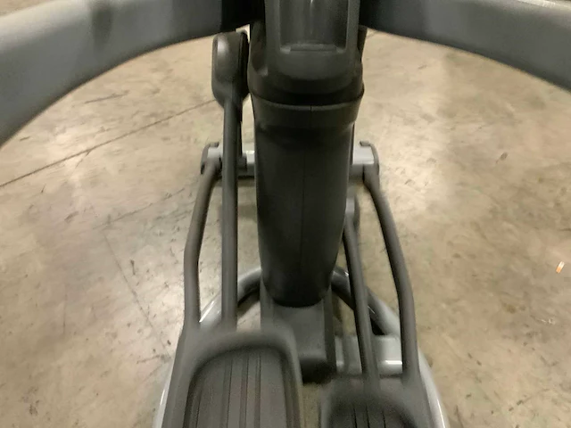 Matrix e5x elliptical crosstrainer - afbeelding 5 van  6