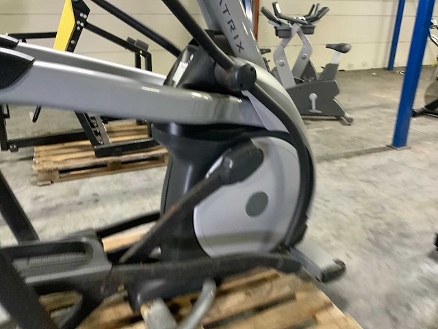 Matrix e5x elliptical crosstrainer - afbeelding 2 van  5