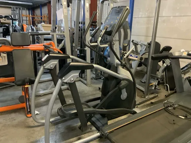 Matrix e5x semi crosstrainer - afbeelding 1 van  5
