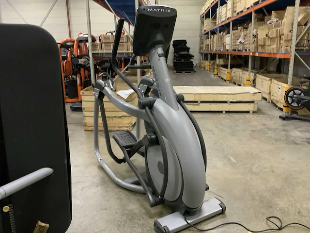 Matrix e7xe elliptical crosstrainer - afbeelding 5 van  5