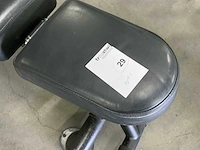 Matrix g3 adjustable bench krachtstation - afbeelding 2 van  2