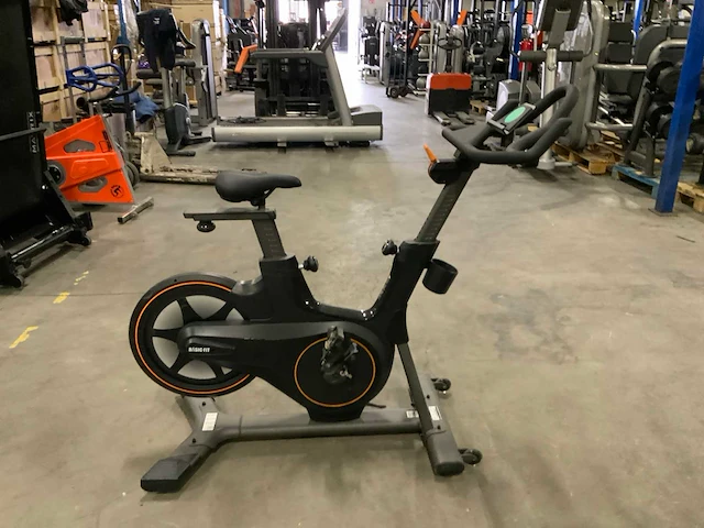Matrix icr50 indoorcycle spinningbike - afbeelding 1 van  6