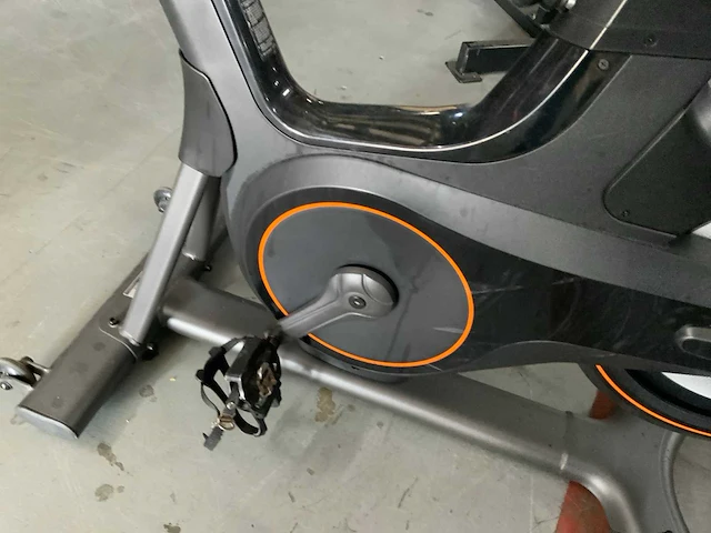 Matrix icr50 indoorcycle spinningbike - afbeelding 3 van  6
