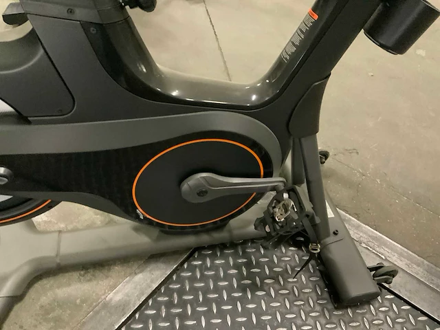 Matrix irc50 indoorcycle spinningbike - afbeelding 6 van  7