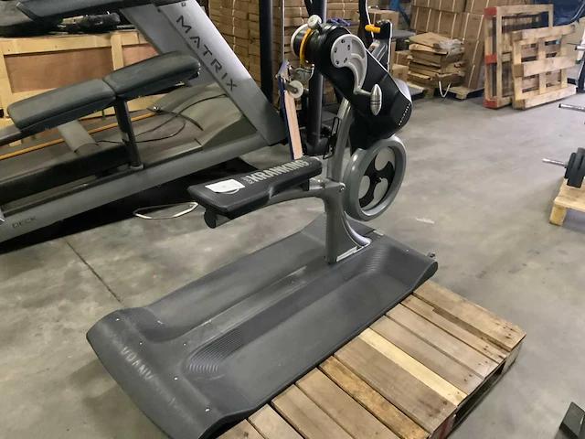 Matrix johnny g krankcycle crosstrainer - afbeelding 2 van  6