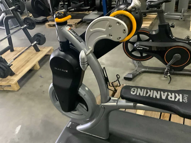 Matrix johnny g krankcycle crosstrainer - afbeelding 4 van  6
