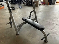 Matrix olympische flat bench krachtstation - afbeelding 3 van  5