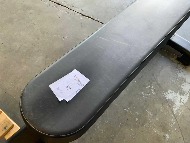 Matrix plateloaded aura bench press krachtstation - afbeelding 5 van  5