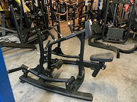 Matrix plateloaded aura row krachtstation - afbeelding 1 van  5