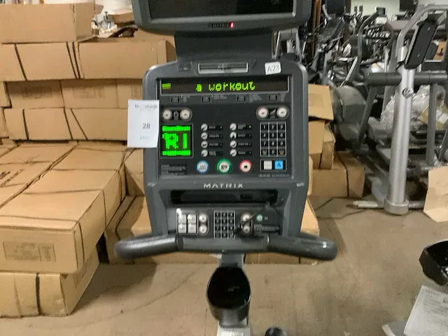 Matrix r5x recumbent bike home trainer - afbeelding 2 van  4