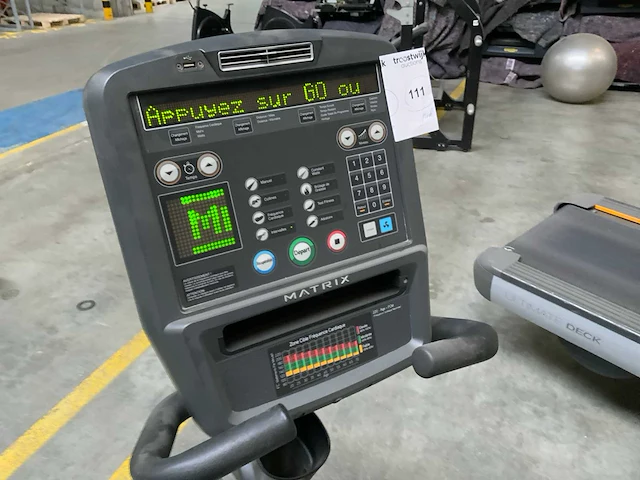 Matrix r5x recumbent bike home trainer - afbeelding 4 van  5