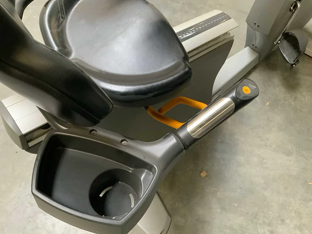 Matrix r5x recumbent bike home trainer - afbeelding 5 van  5