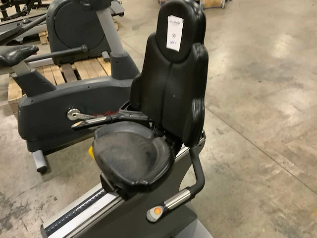 Matrix r5x recumbent bike home trainer - afbeelding 2 van  5