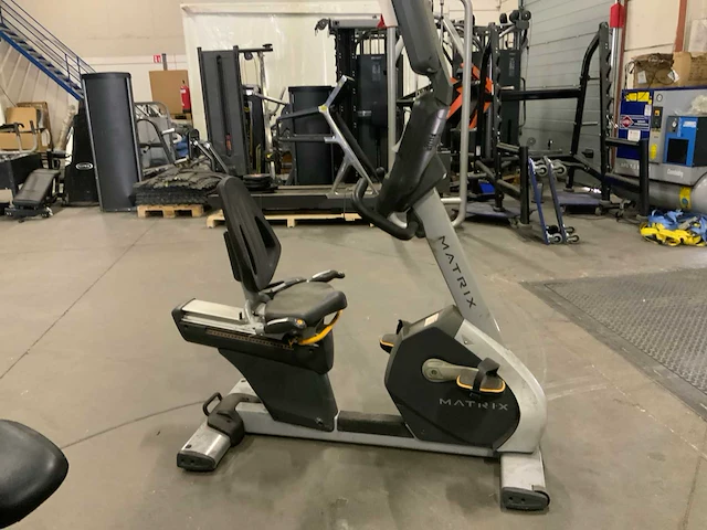 Matrix r5x recumbent home trainer - afbeelding 4 van  6