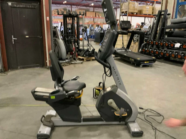 Matrix r5x recumbent home trainer - afbeelding 3 van  7