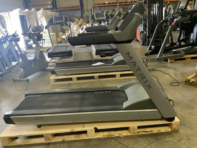 Matrix t3 treadmill loopband - afbeelding 1 van  6