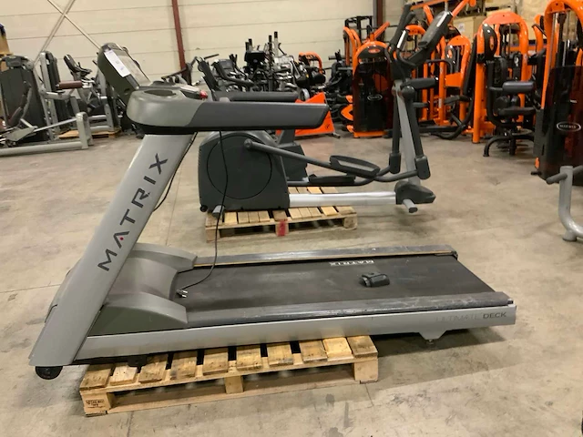 Matrix t3x treadmill loopband - afbeelding 1 van  6