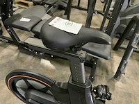 Matrix t50 indoorcycle spinningbike - afbeelding 2 van  5