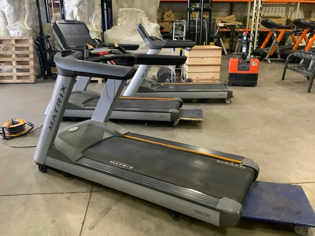Matrix t7xe treadmill loopband - afbeelding 3 van  5